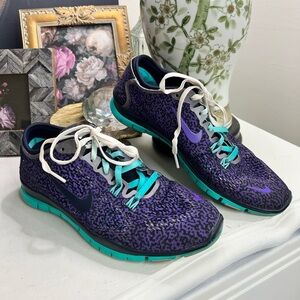 Nike Women's Sneakers in Purple and Teal